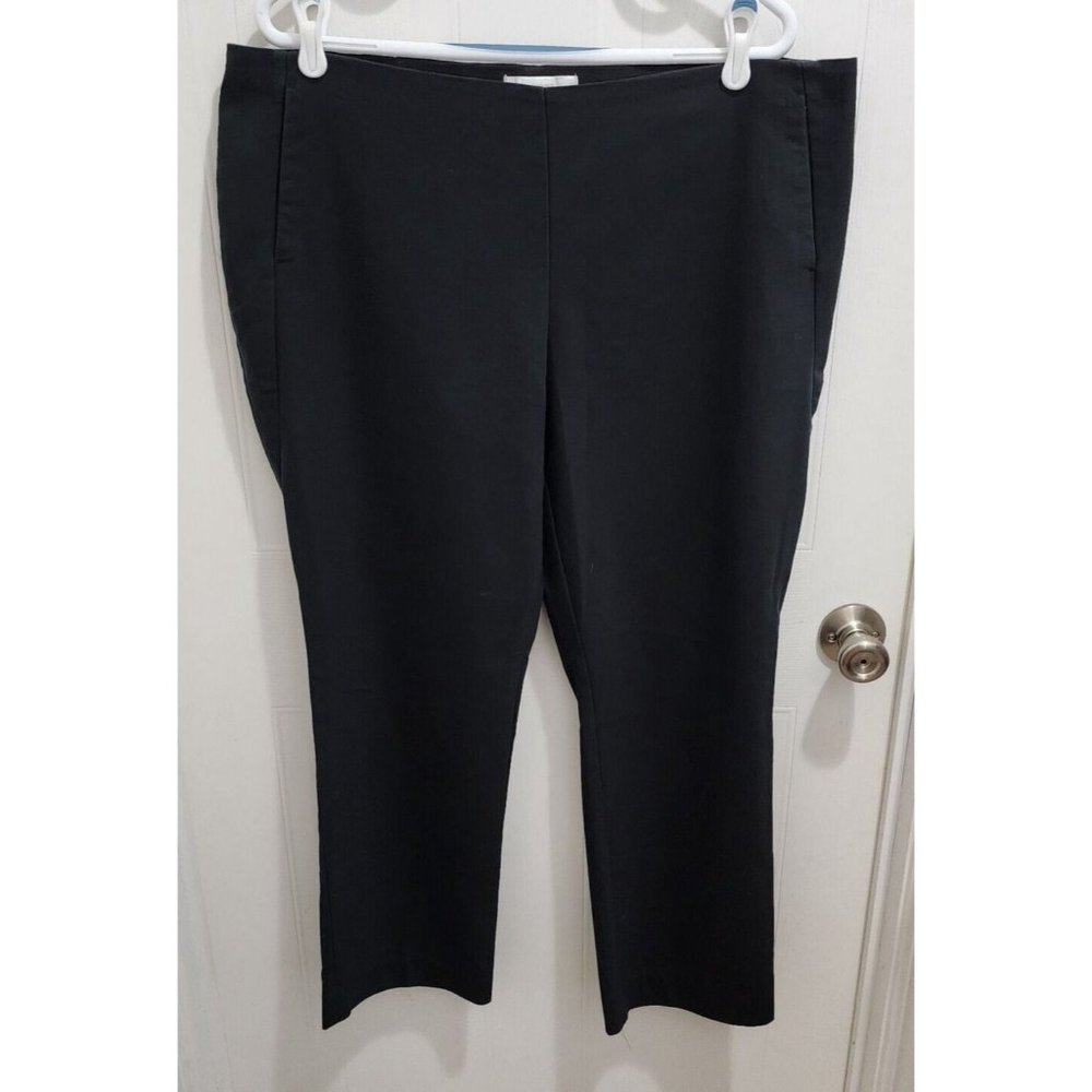 Chico's Women's Straight Leg Side Zip Stretch Dress Pants Black‎ Sz 3 (XL) Short
